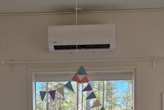 Ilmalämpöpumpun sisäyksikkö